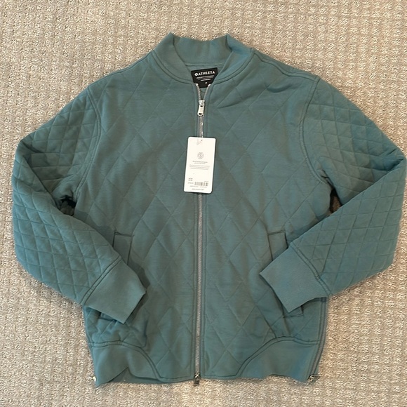 NWT Athleta Retroplush Bomber Jacket Size: Medium - Picture 3 of 5